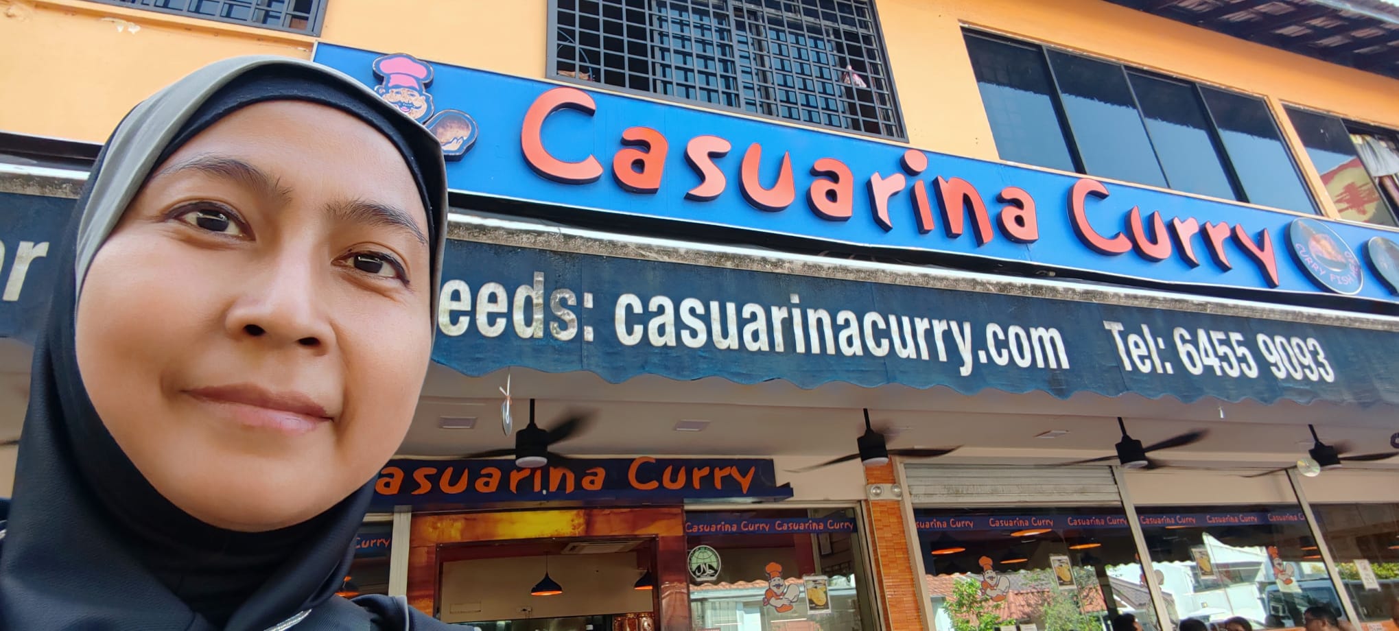 We will meet up at Casuarina Curry (Thomson) before we commence on our walk.